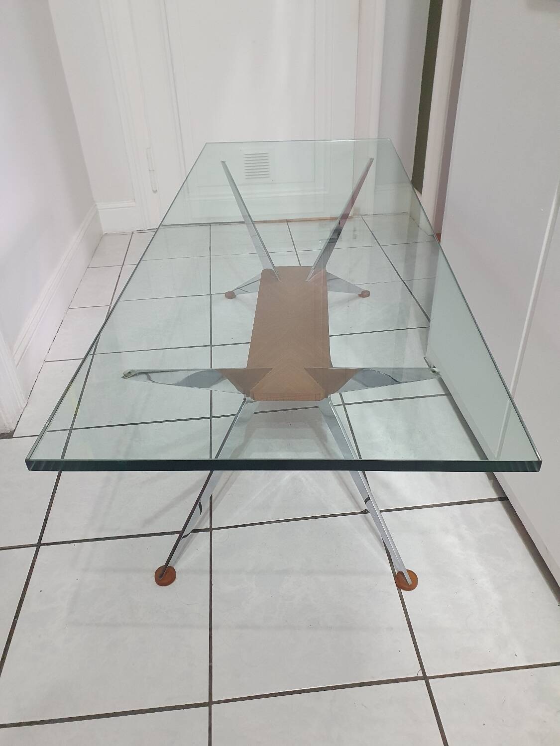 Coffee table with compass legs from the 60s