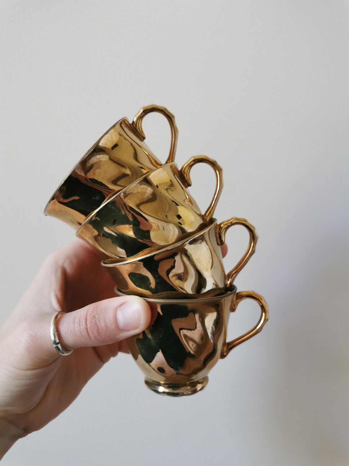 Vintage golden porcelain cups