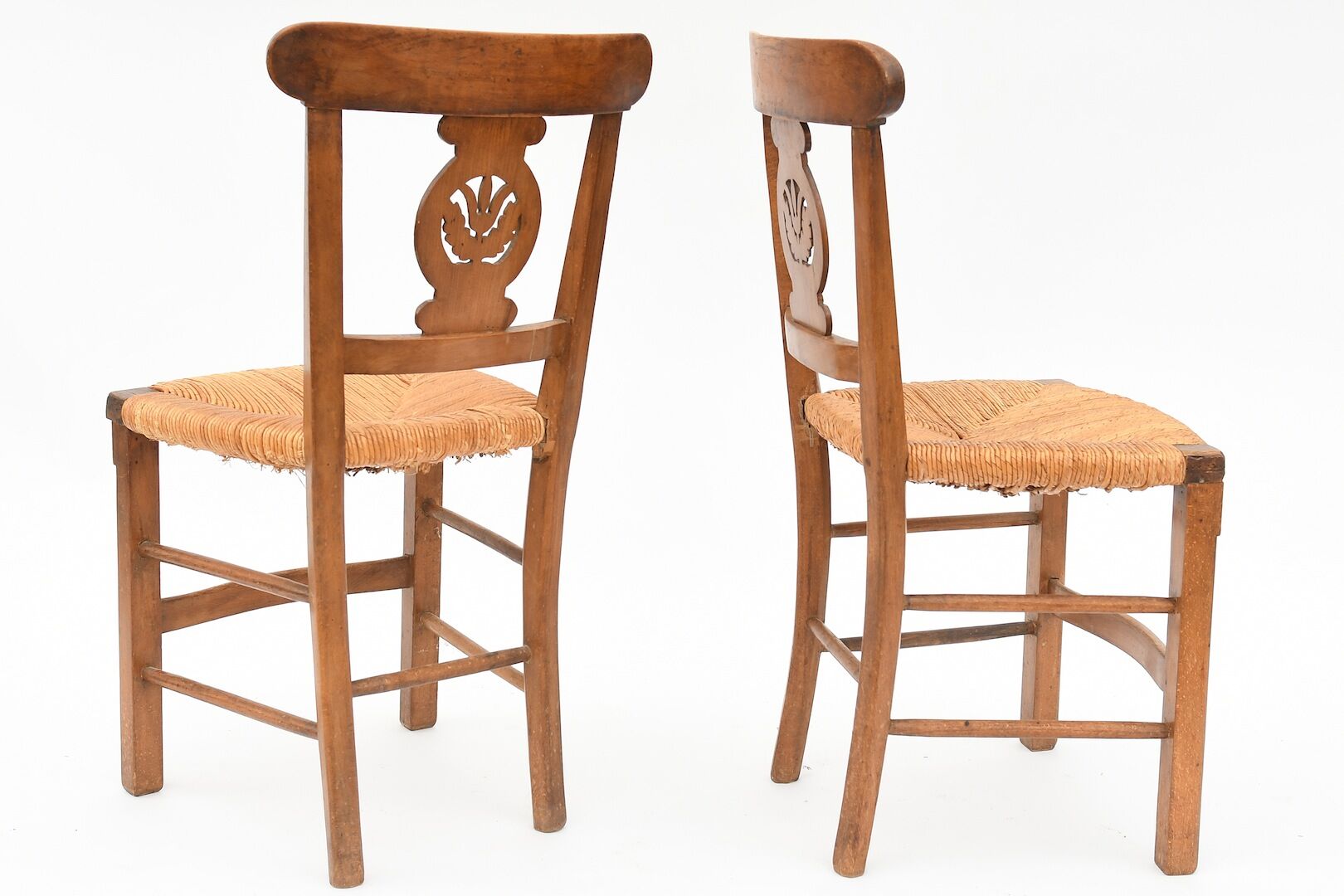 Series of 6 mulched chairs