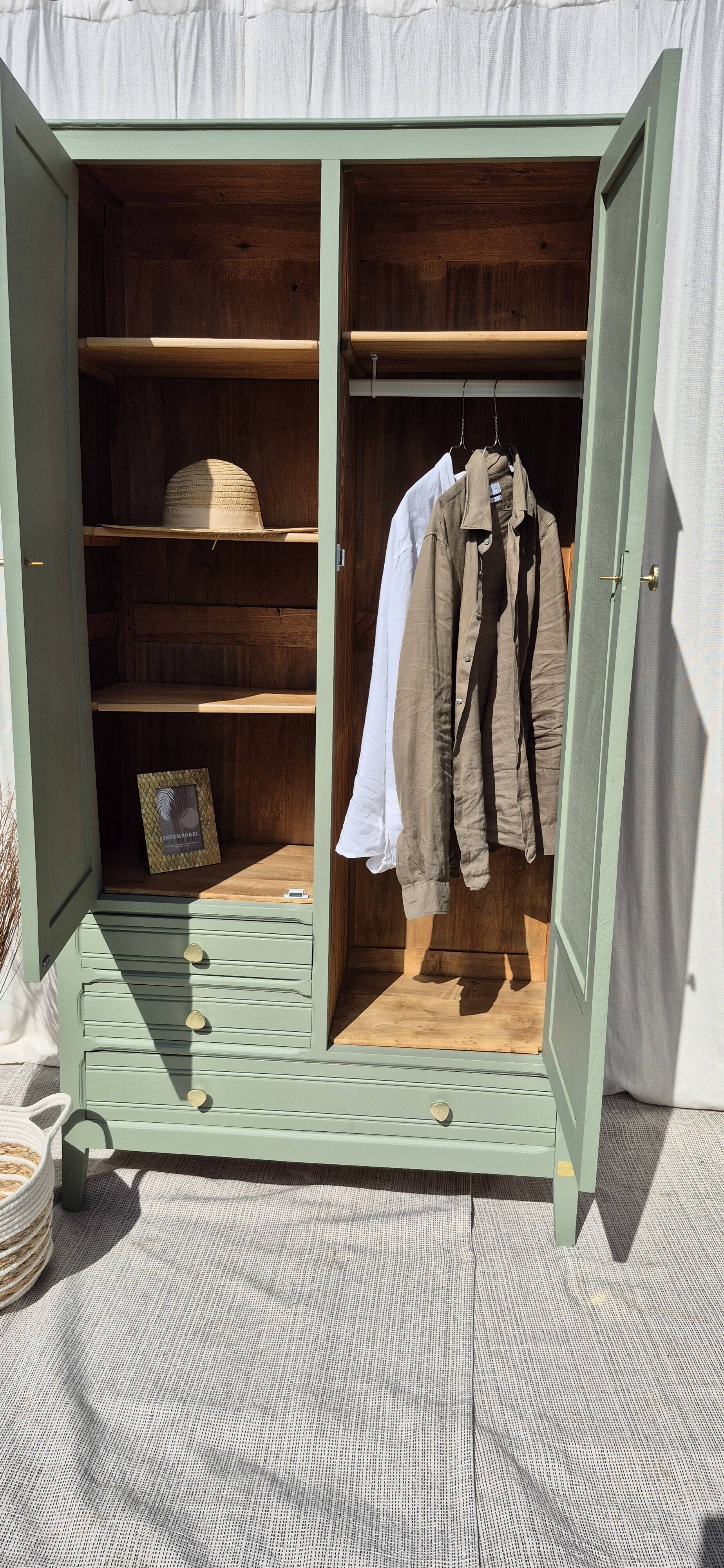 Armoire Parisienne d'hötel