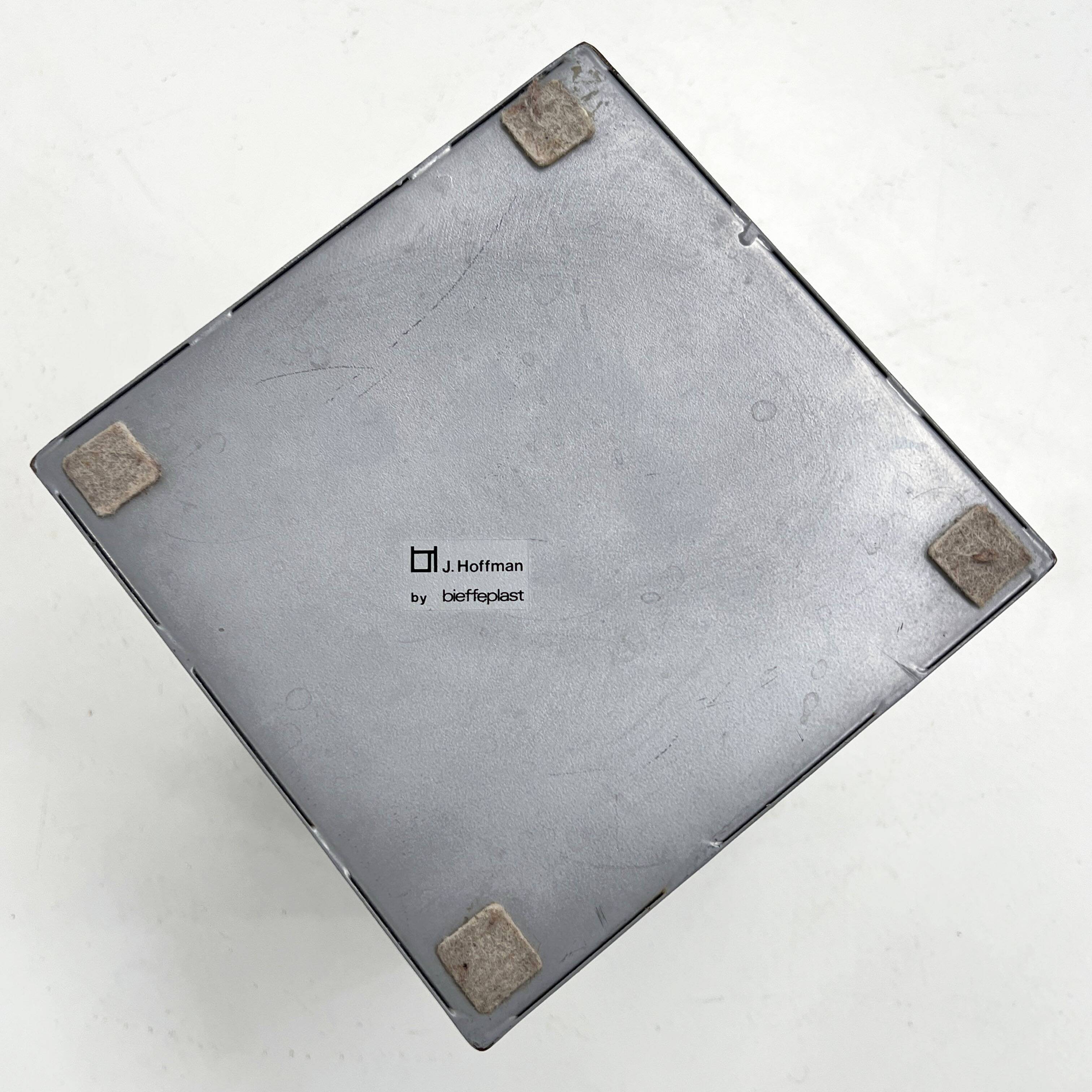 Corbeille à papier par Josef Hoffmann pour Bieffeplast, 1980