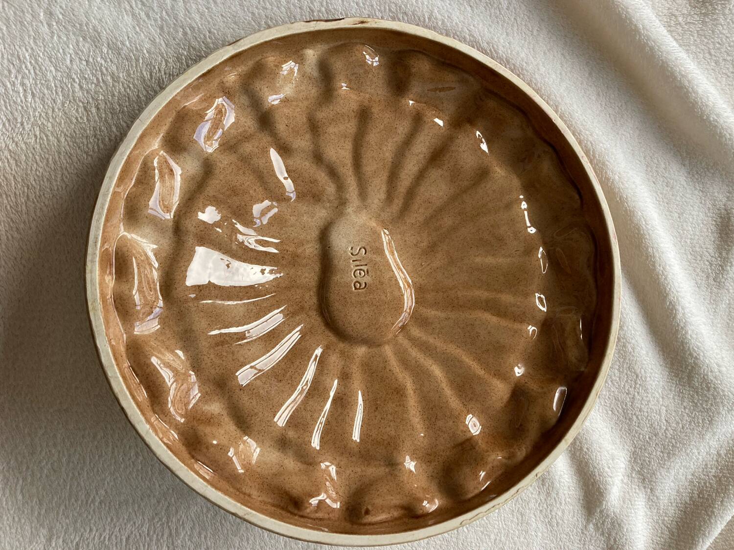Plat à tarte barbotine poire siléa