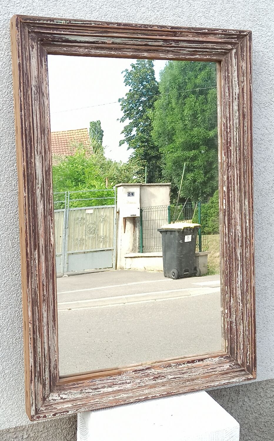 Rectangular mirror in old wood