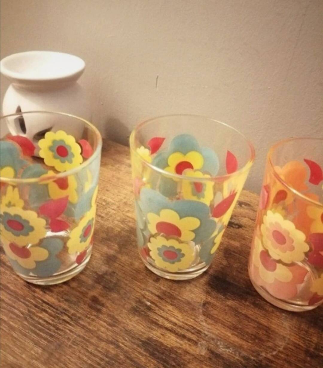 Arcopal lotus glasses