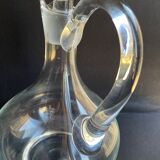 Blown crystal decanter with handle