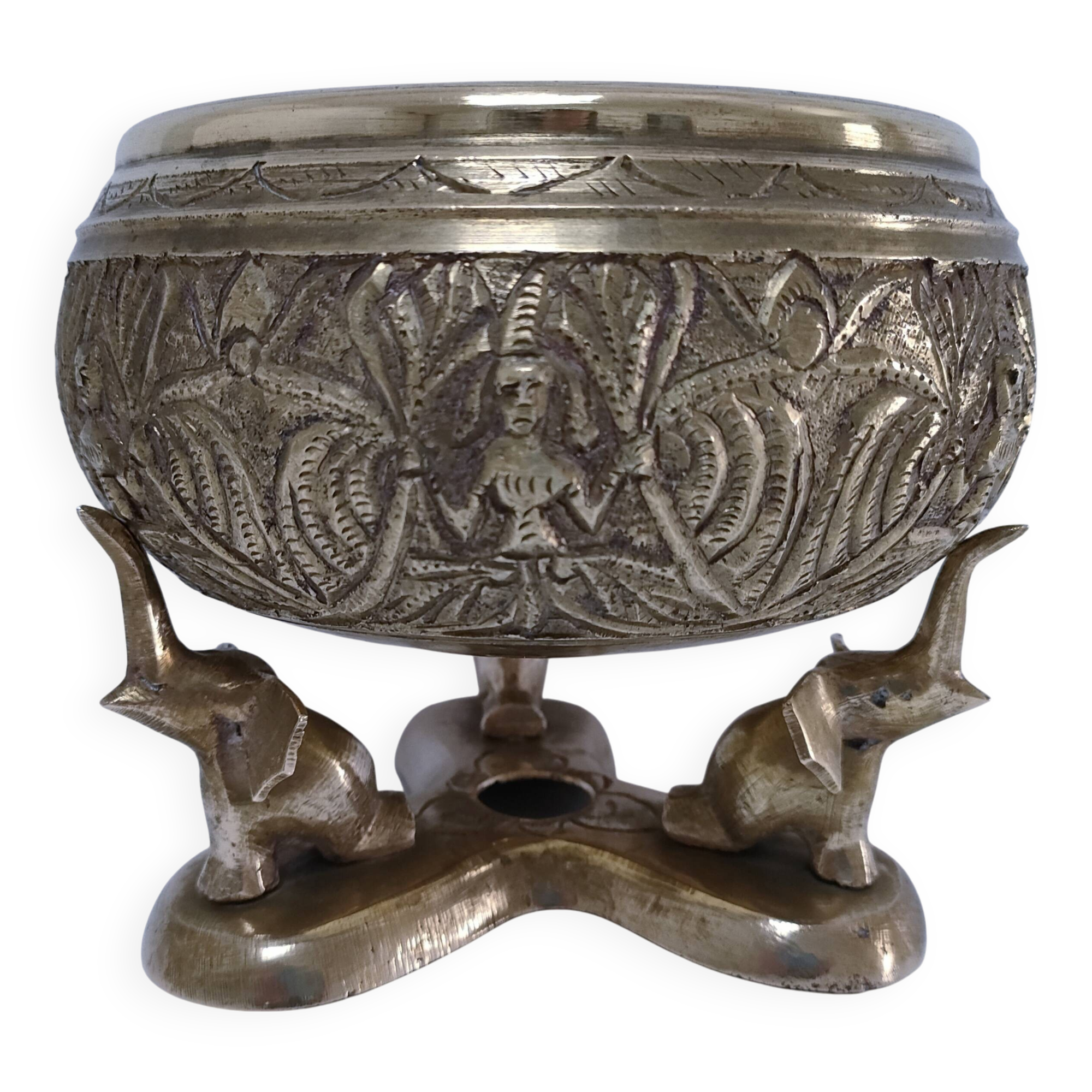 Solid brass elephant pocket emptier from the 80s