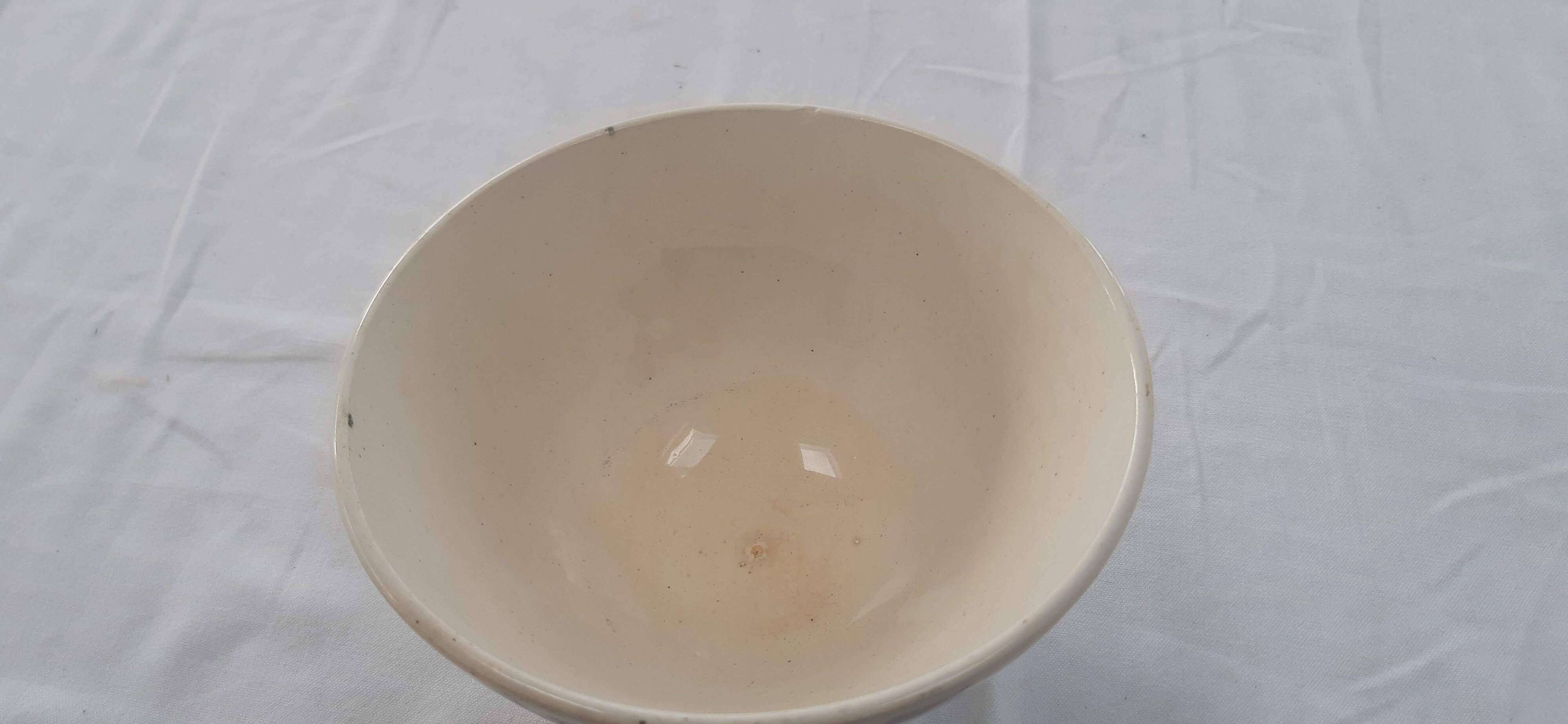 Old bowl stencil drawing