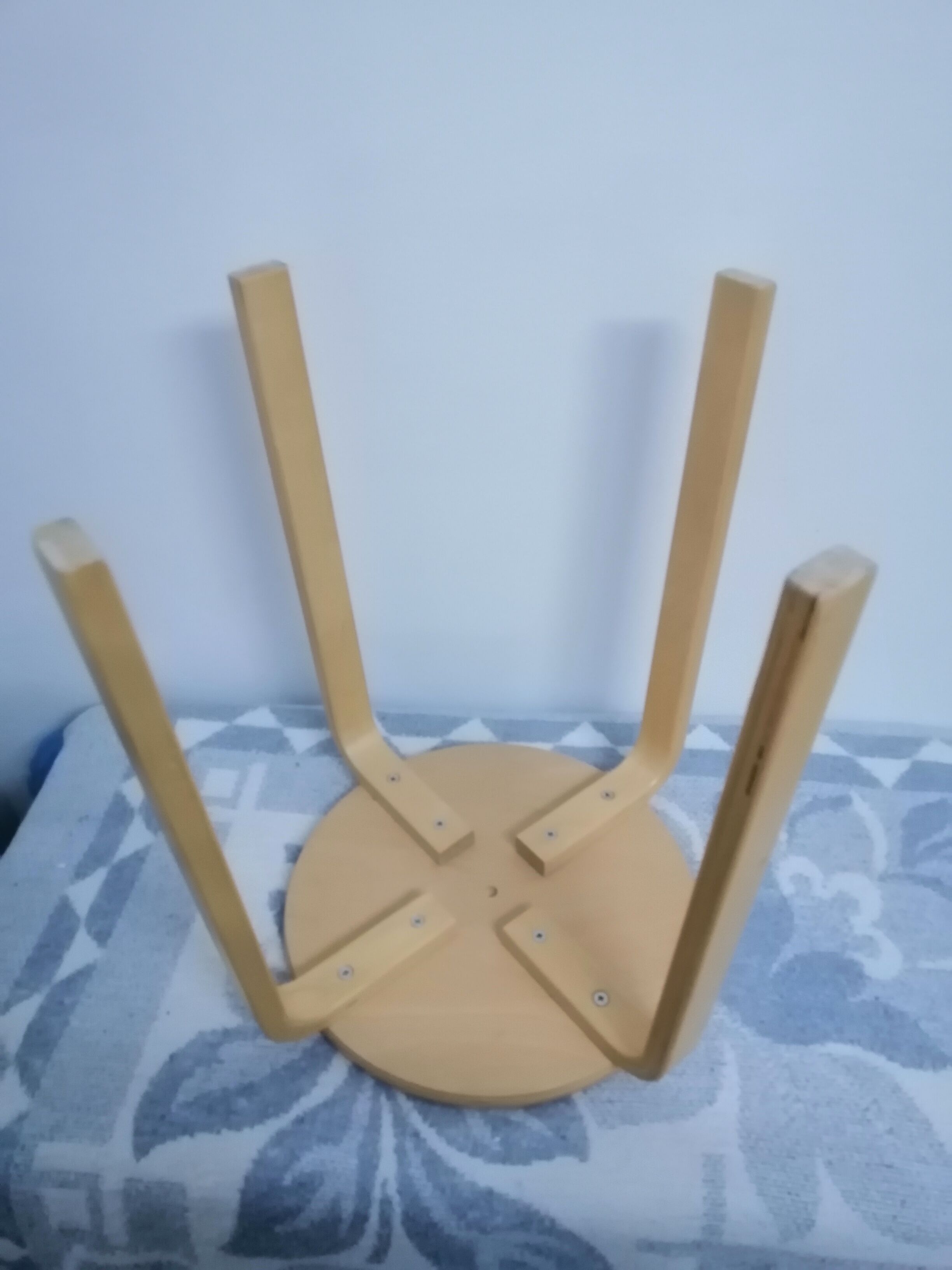 Tabouret en bois