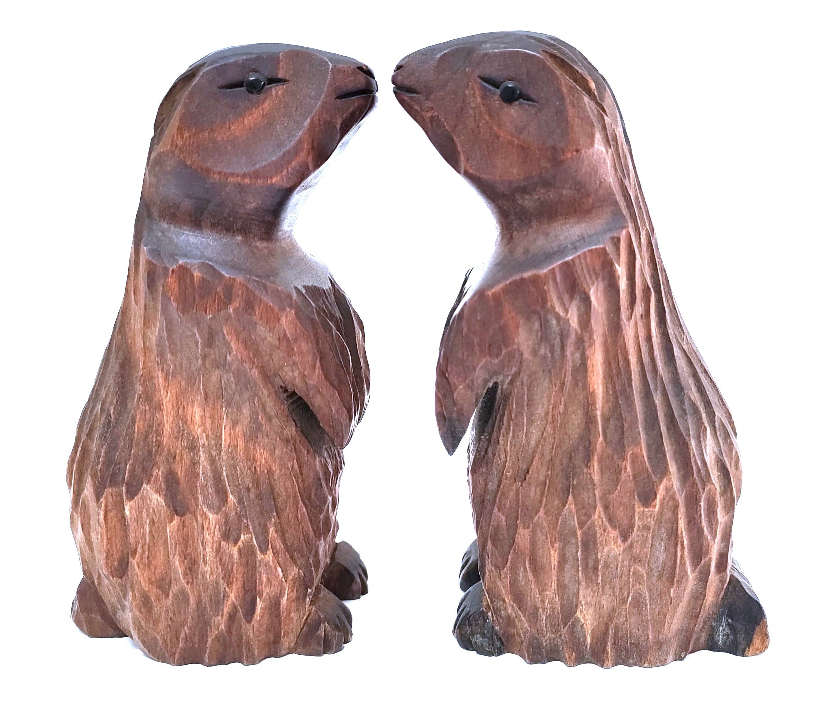 Deux marmottes bois sculpté art populaire français