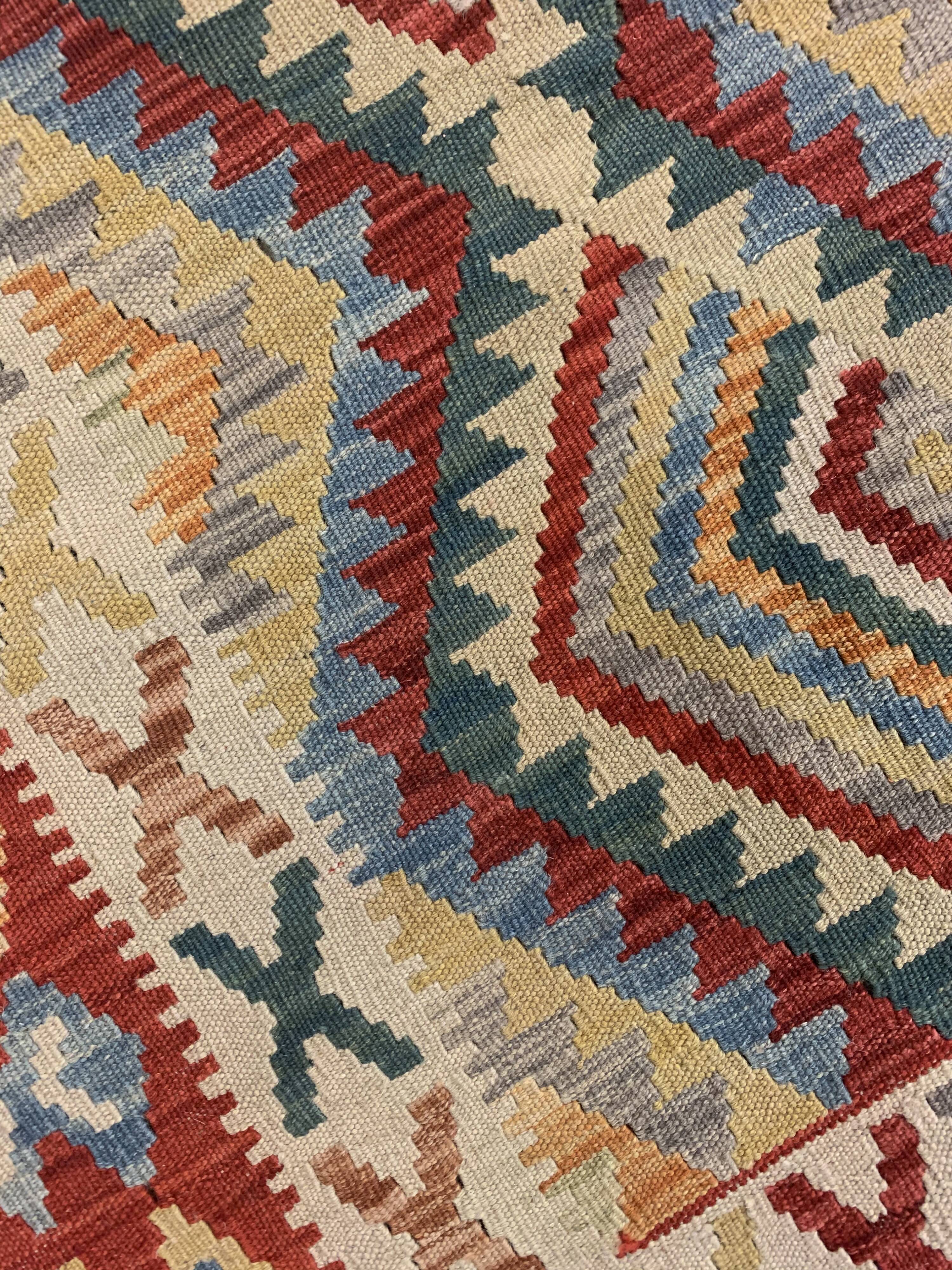 Tapis Kilim afghan fait main, tapis tribal géométrique en laine 83 x 130 cm