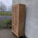 Armoire parisienne