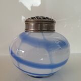 Ancien vase pique fleurs en verre blanc et bleu