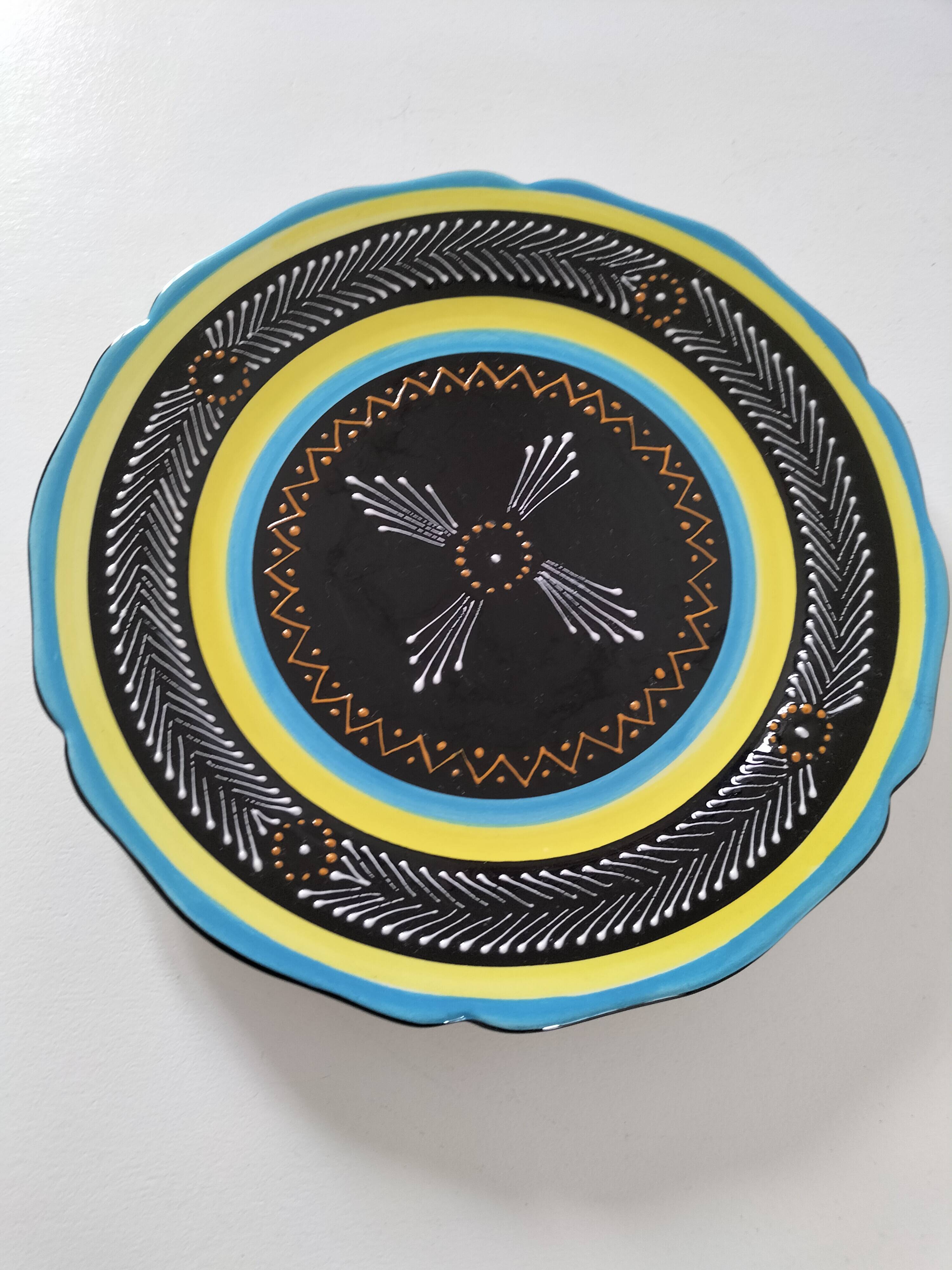 Vintage HB Quimper plate