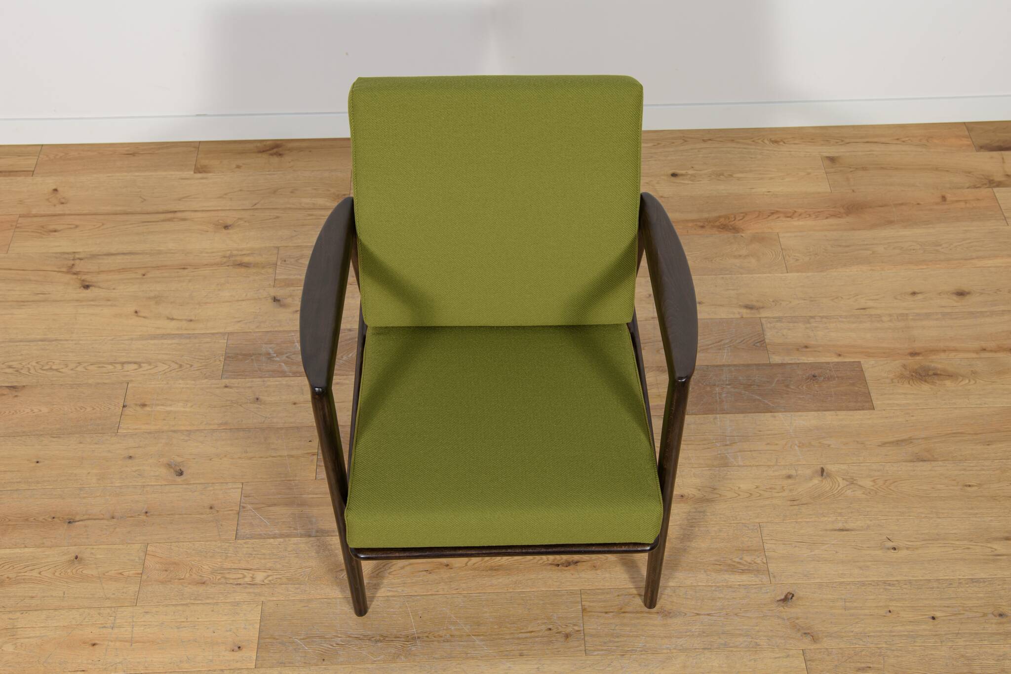 Fauteuils modèle 300-139 de l'usine de meubles Swarzędz, années 1960, lot de 2