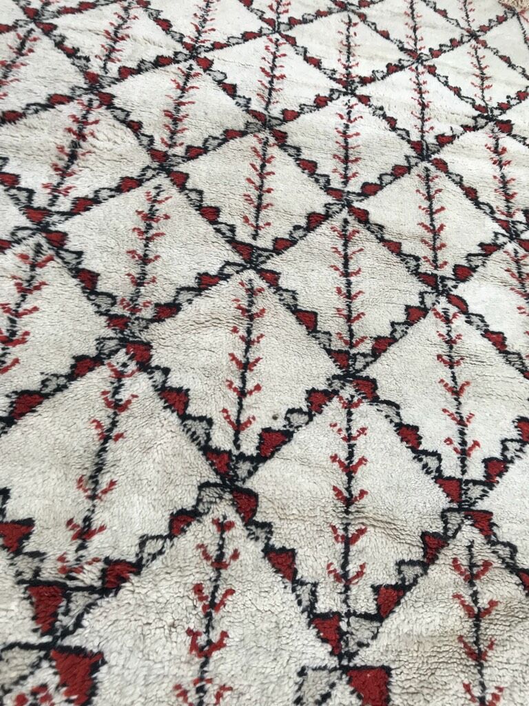 Former carpet blessed ouarain Moroccan 154 x 195 cm