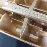 Frigidaire Quickcube ice cube tray