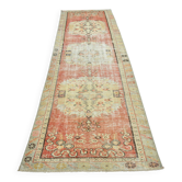 Tapis Couloir Vintage Patiné – Tons Corail, Crème & Vert Sauge, 85x352 Cm