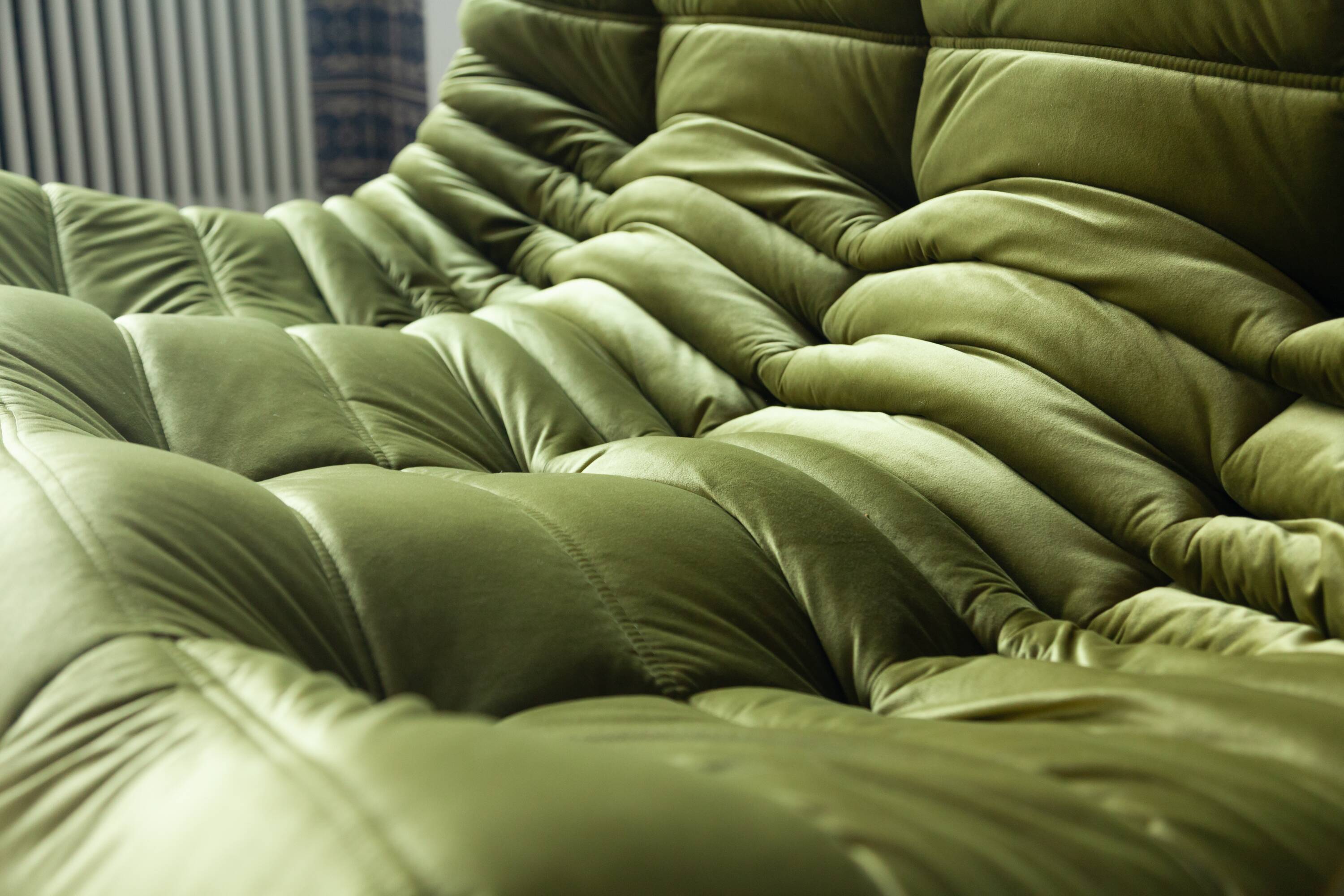 Togo set of 2-seater sofa and corner armchair in Olive Velvet