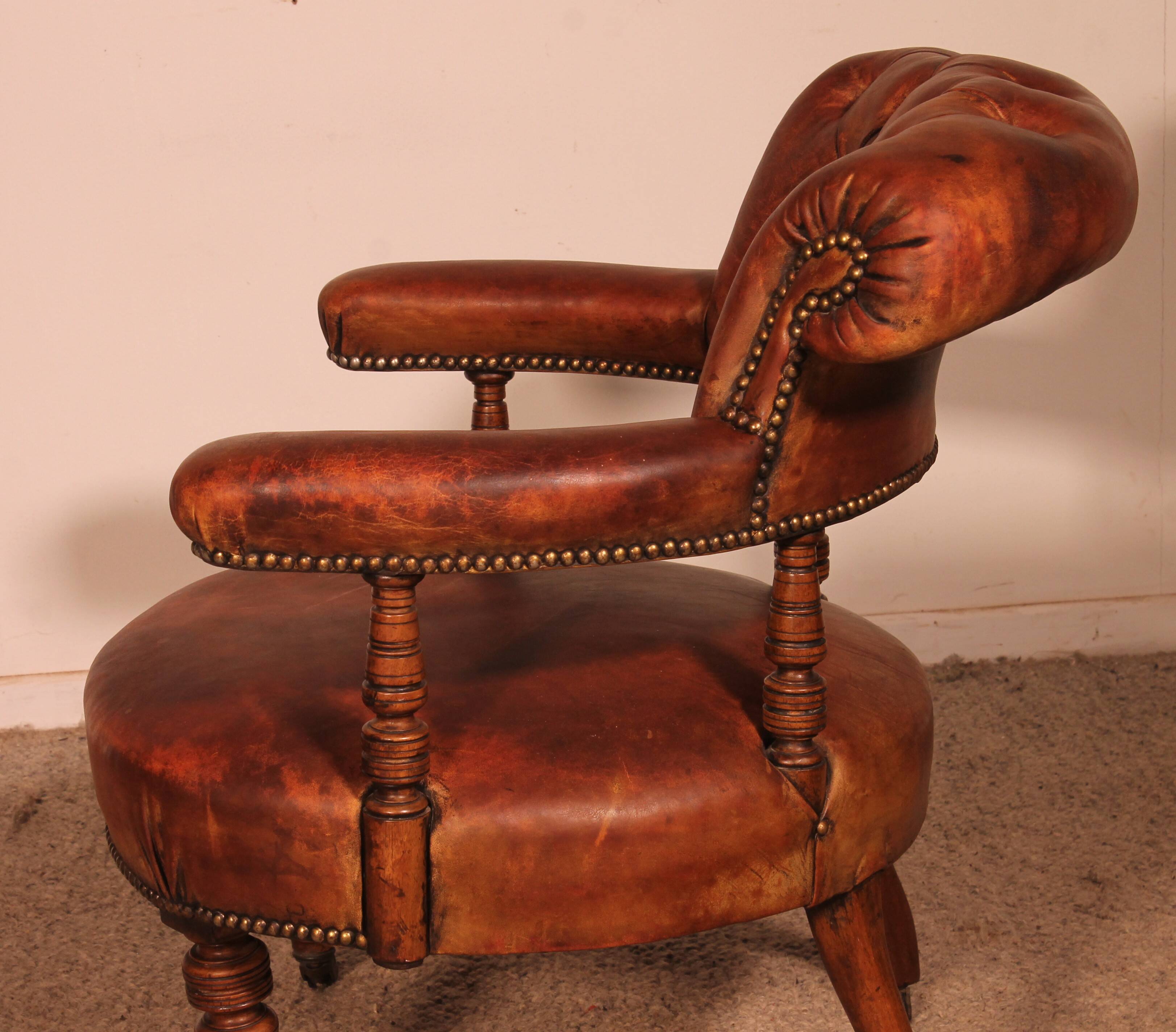 small shepherdess or armchair in mahogany and cognac leather - 19th century