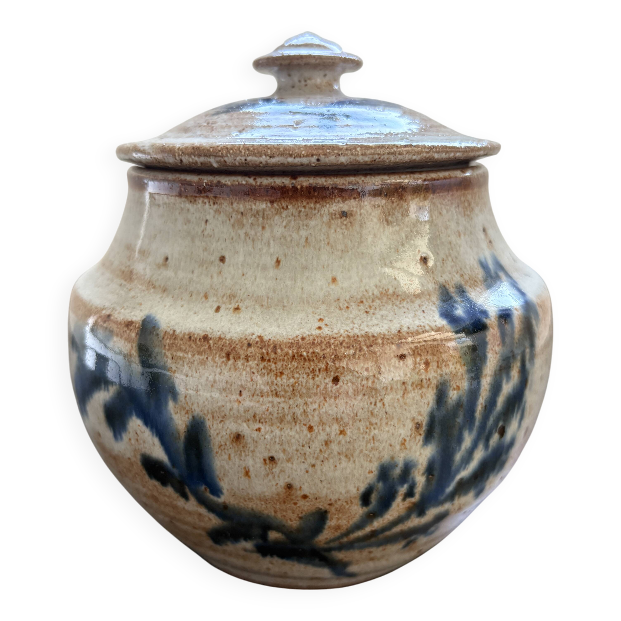 Workshop ceramic pot