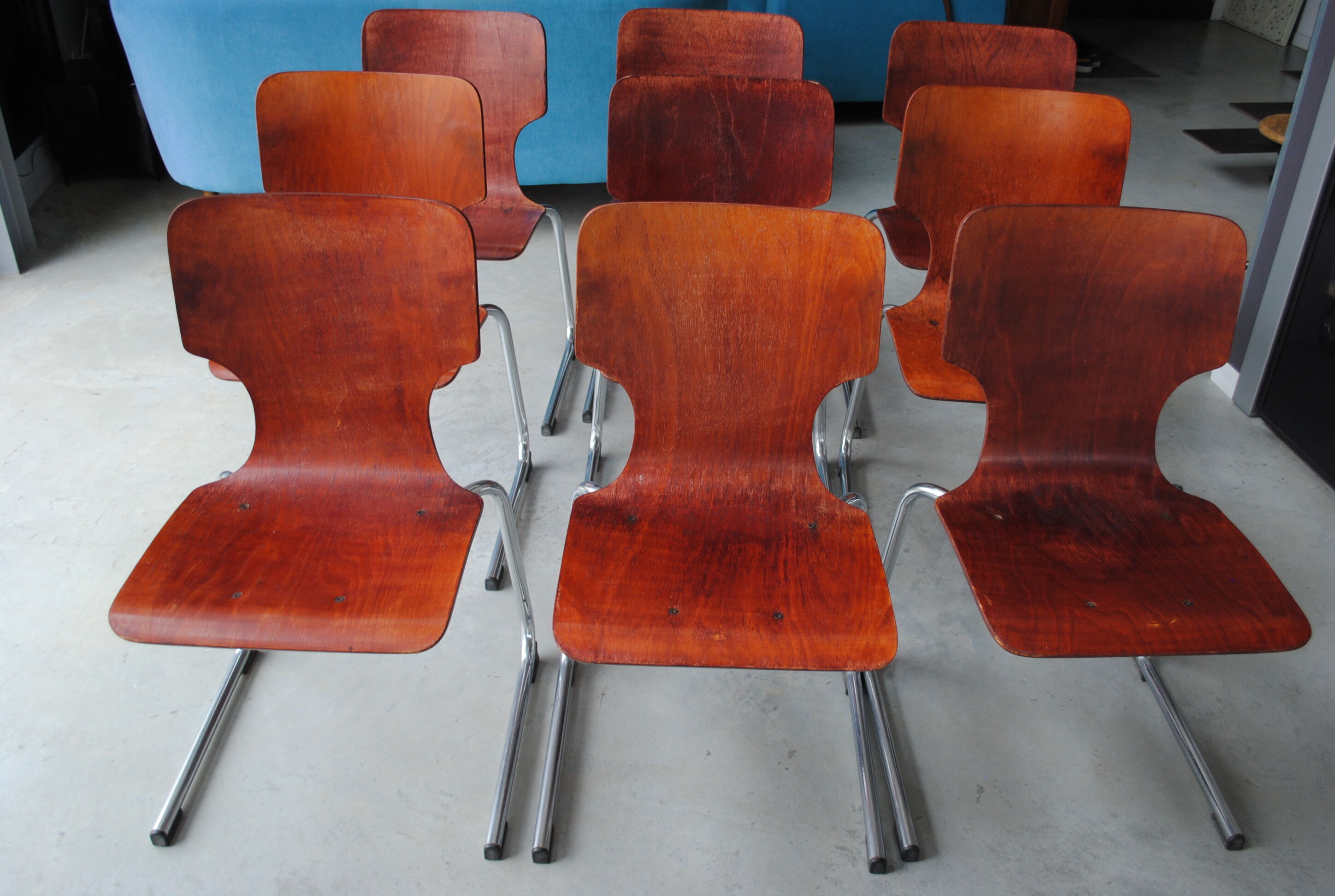 Lot de 9 chaises style Pagolz