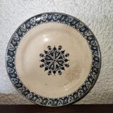 Assiette ancienne Henri II Terre de ferre salins