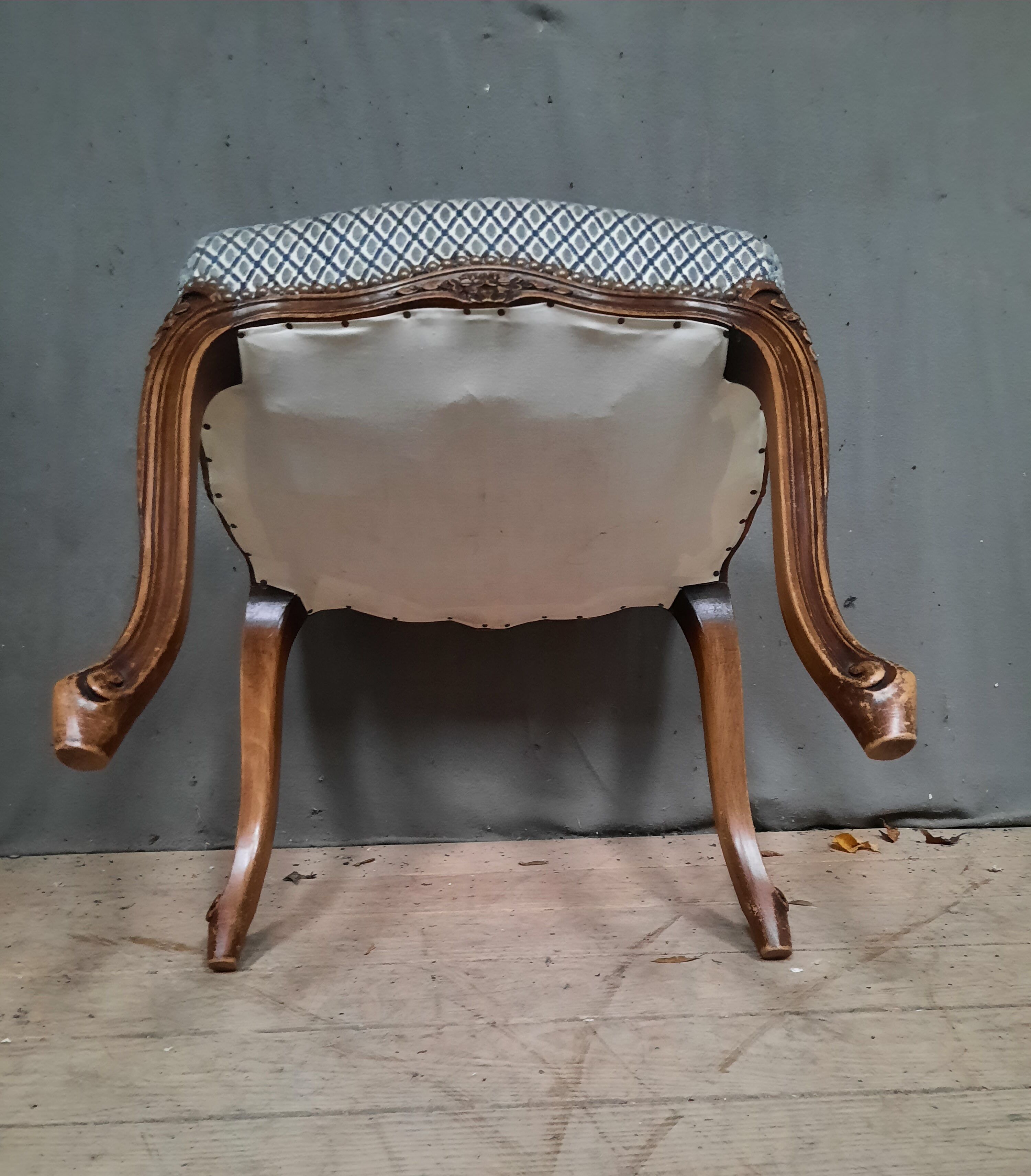 Louis XV style pouf velvet cover