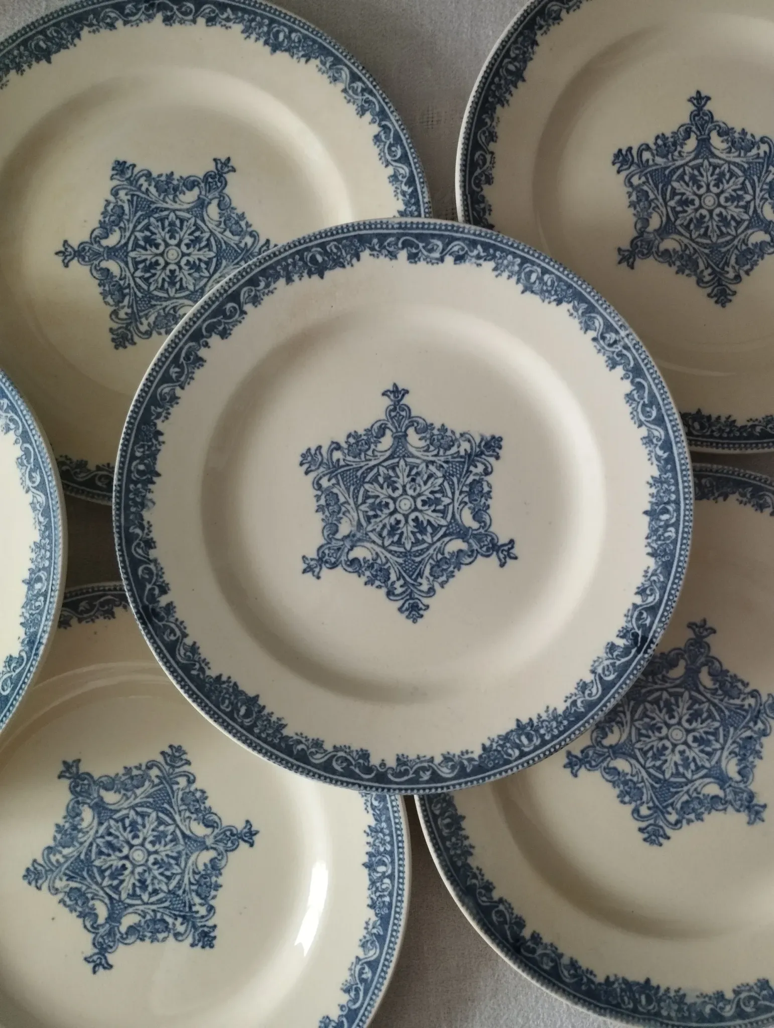 6 dessert plates ironstone J. Vieillard Bordeaux "Garland"