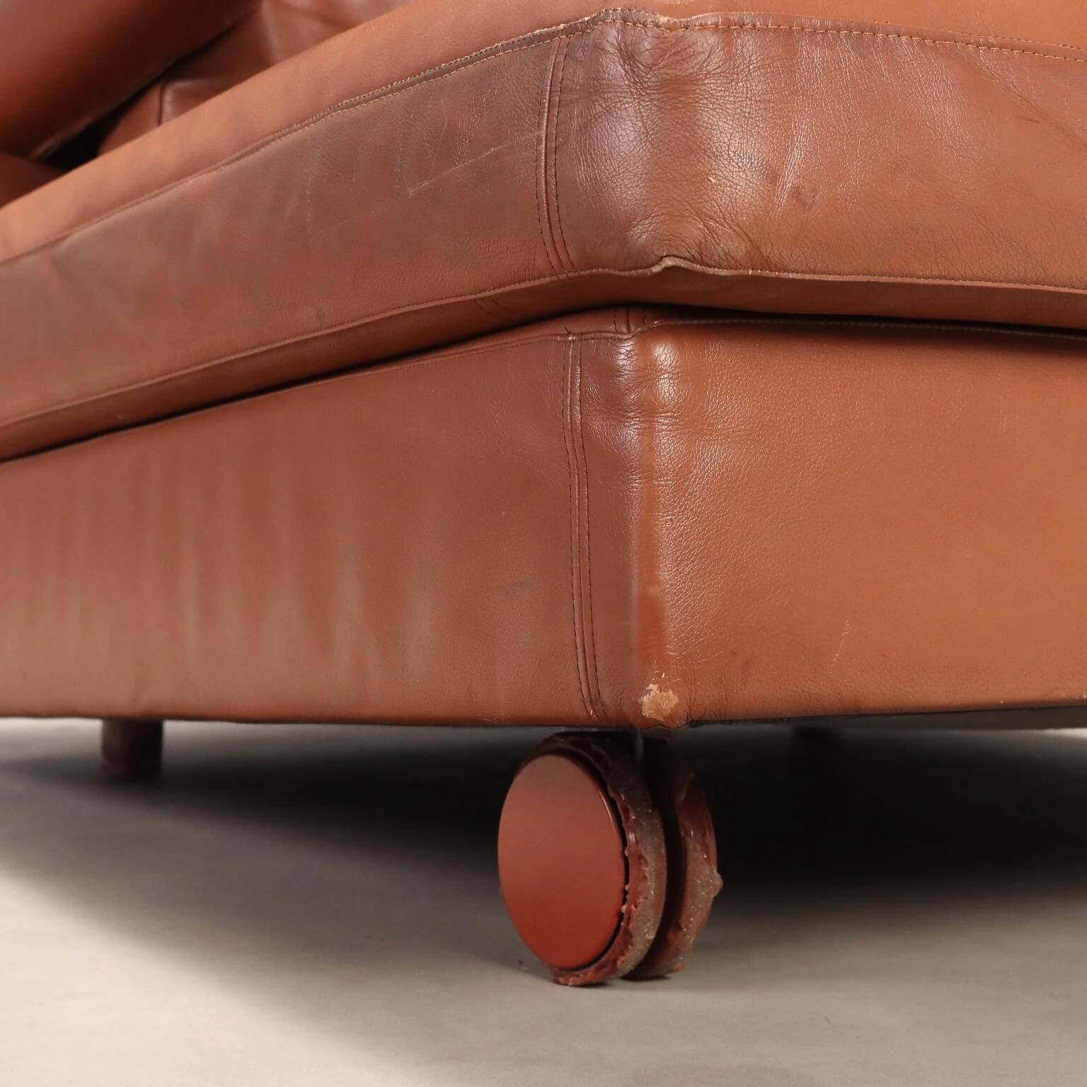 Fauteuil Baisity B&B, design vintage Antonio Citterio, cuir, années 1980