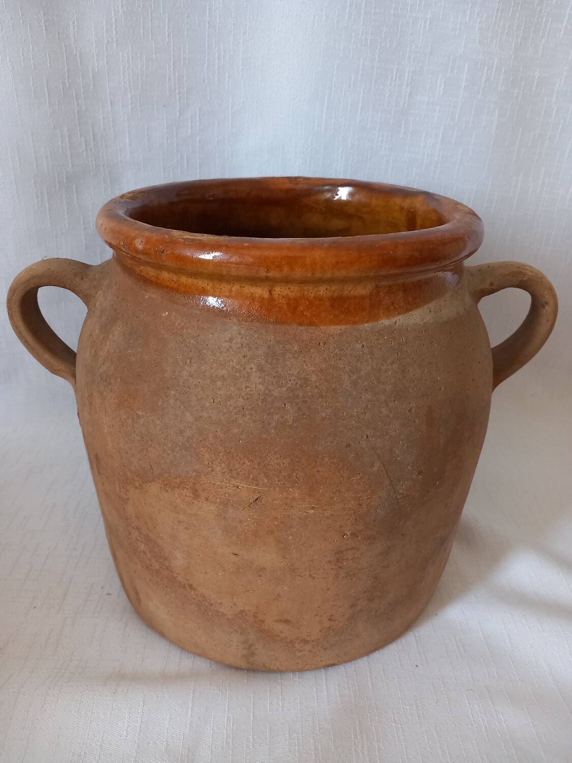 Ancient glazed terracotta pot
