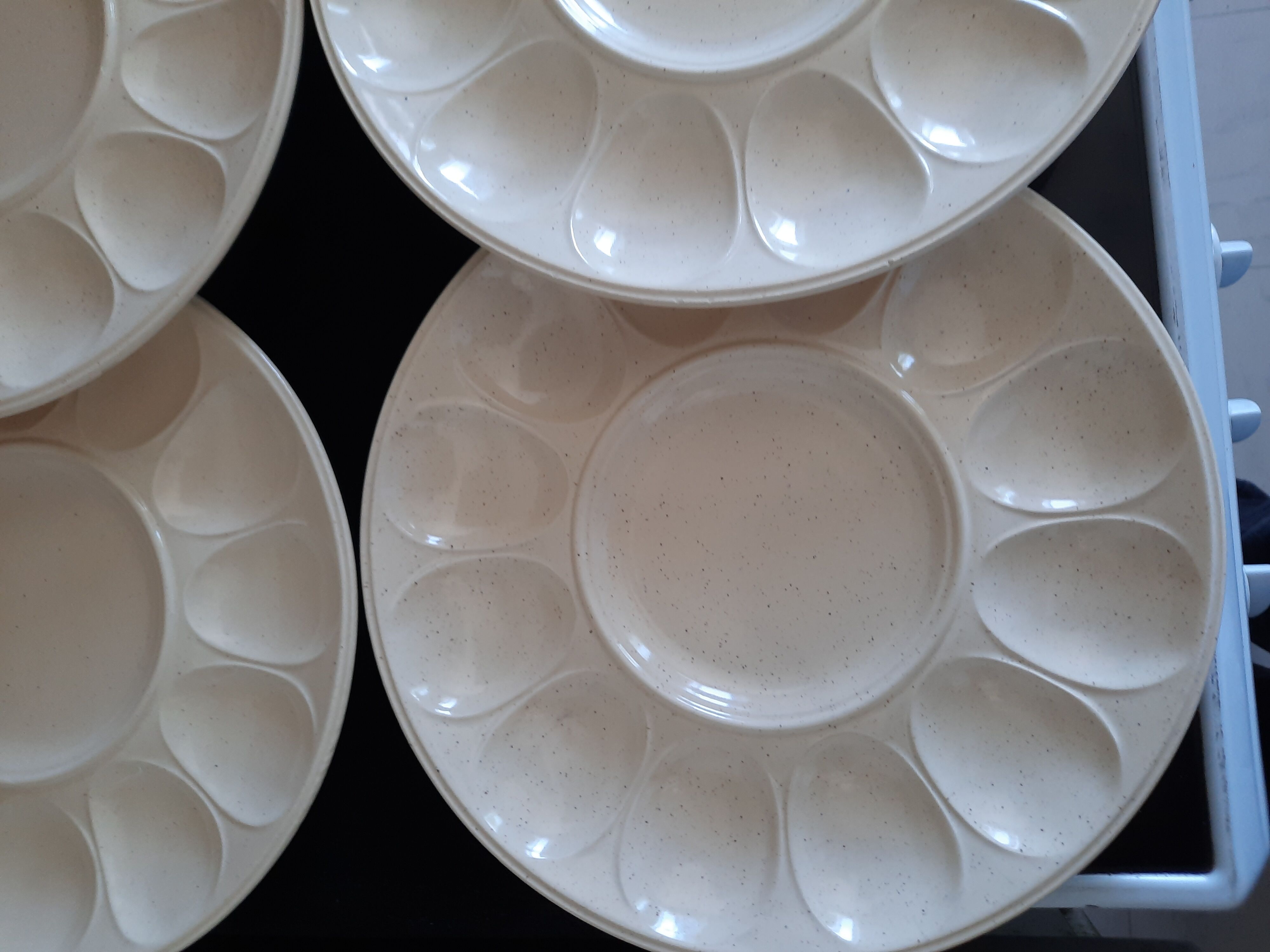 Set of 6 Vintage Mimosa Egg Plates – Speckled Cream Ceramic