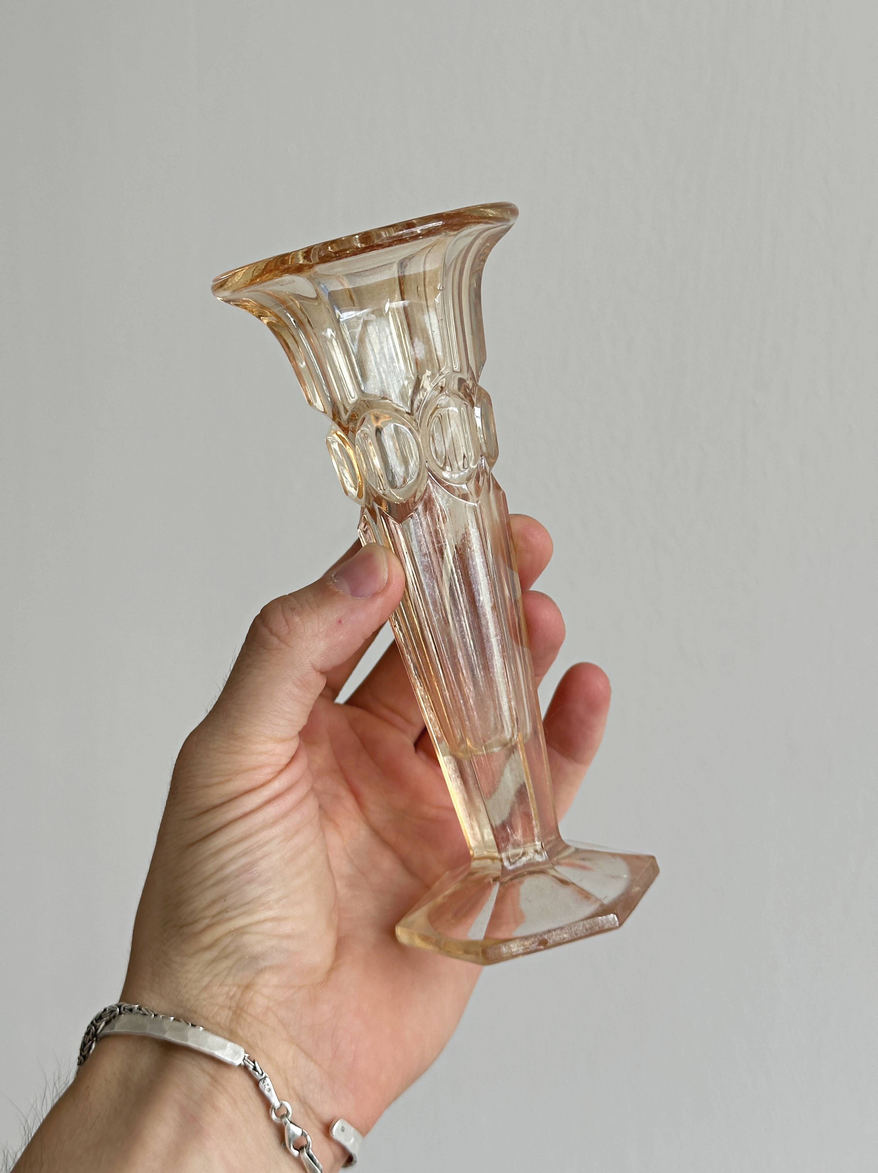 Small Art Deco vase in pale pink glass