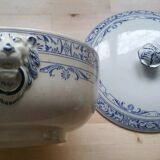 Lions head soup Colbert Creil and Montereau