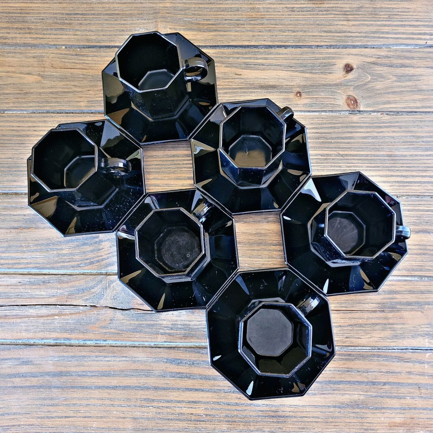 6 cups with black octagonal shaped cups esso collection