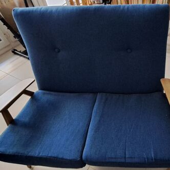 Lot 2 armchairs and 1 bench