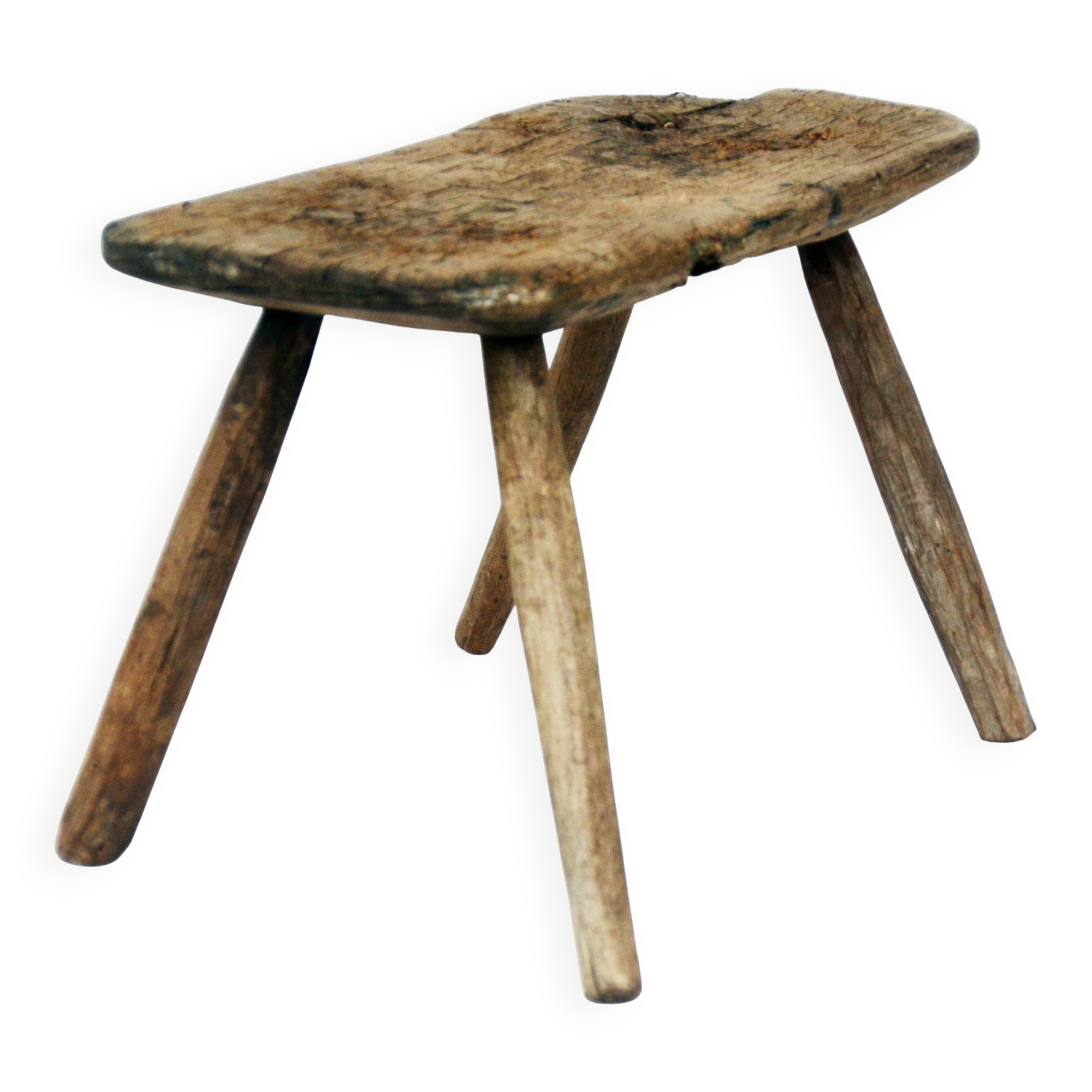 Tabouret de traite rural ancien en hêtre massif
