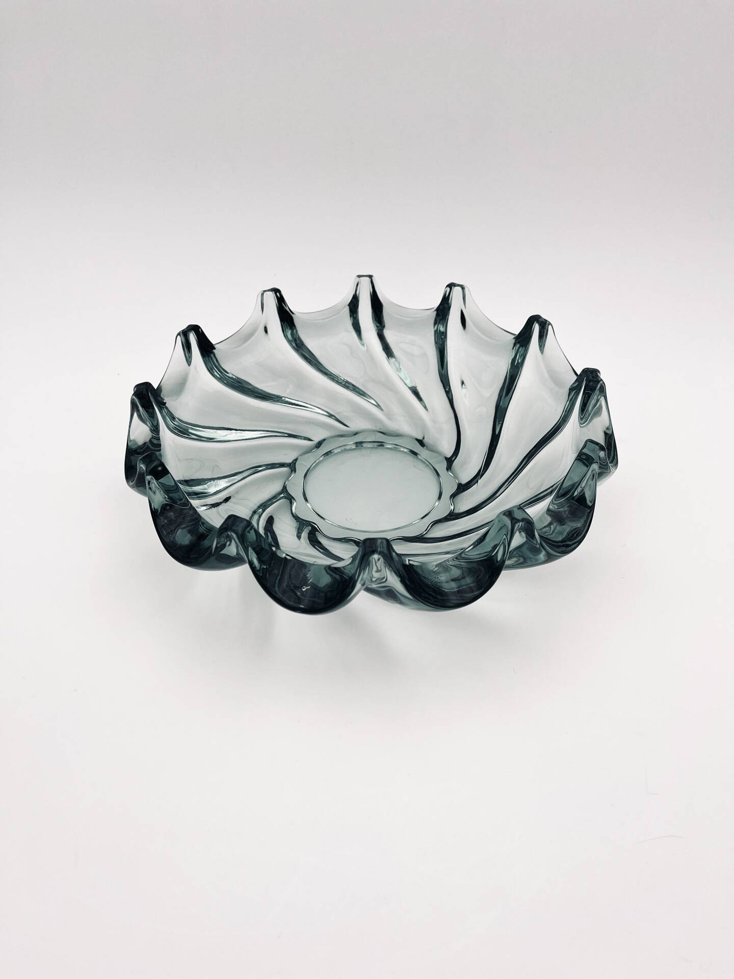 Coupe Tourbillon Smoked Glass - Art Deco - 27cm