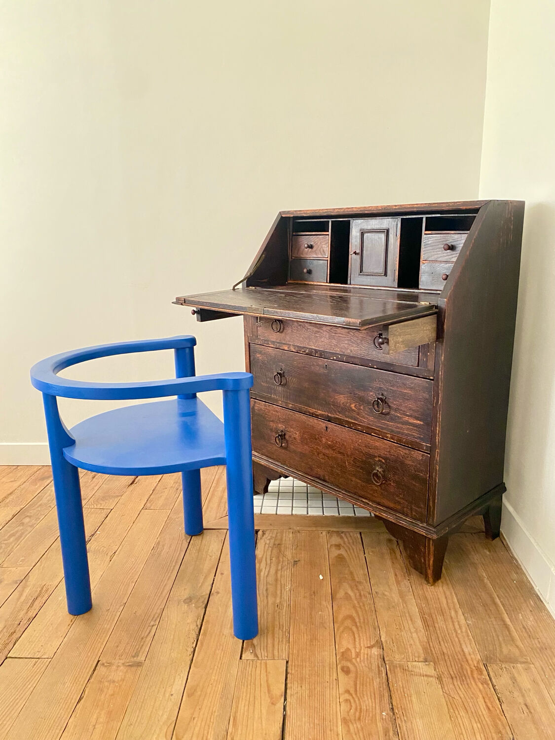 Nineteenth-century English secretary
