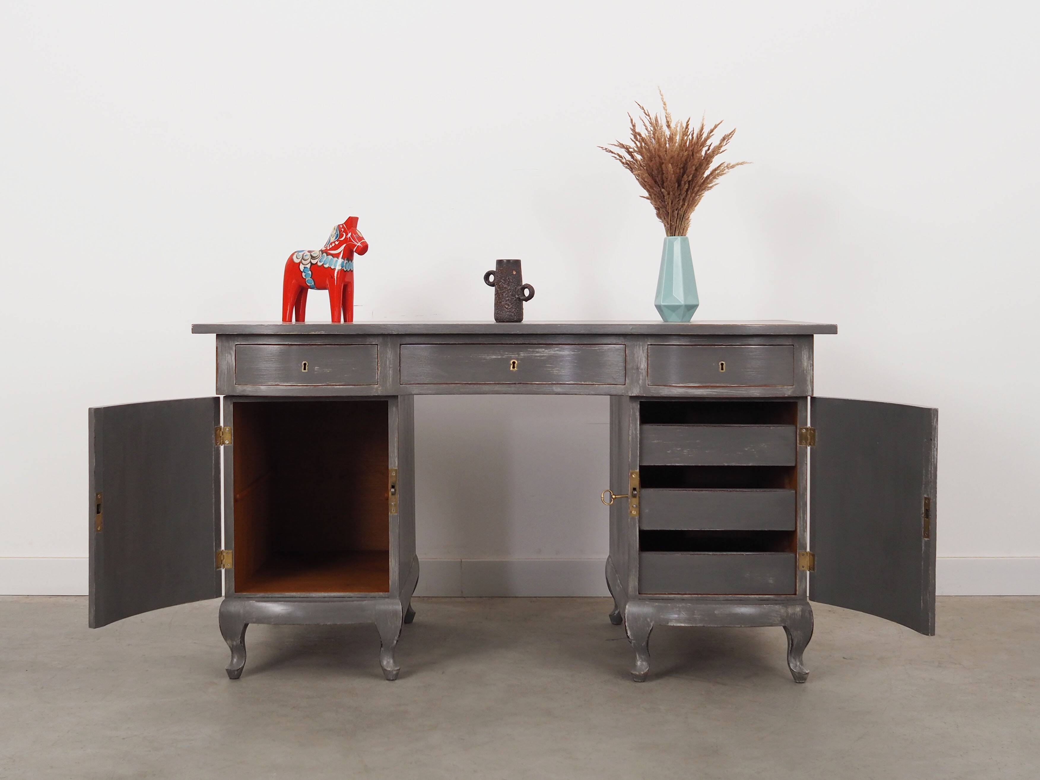 Bureau en acajou, design danois, années 1960, production : Danemark