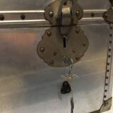 Trunk military year 50