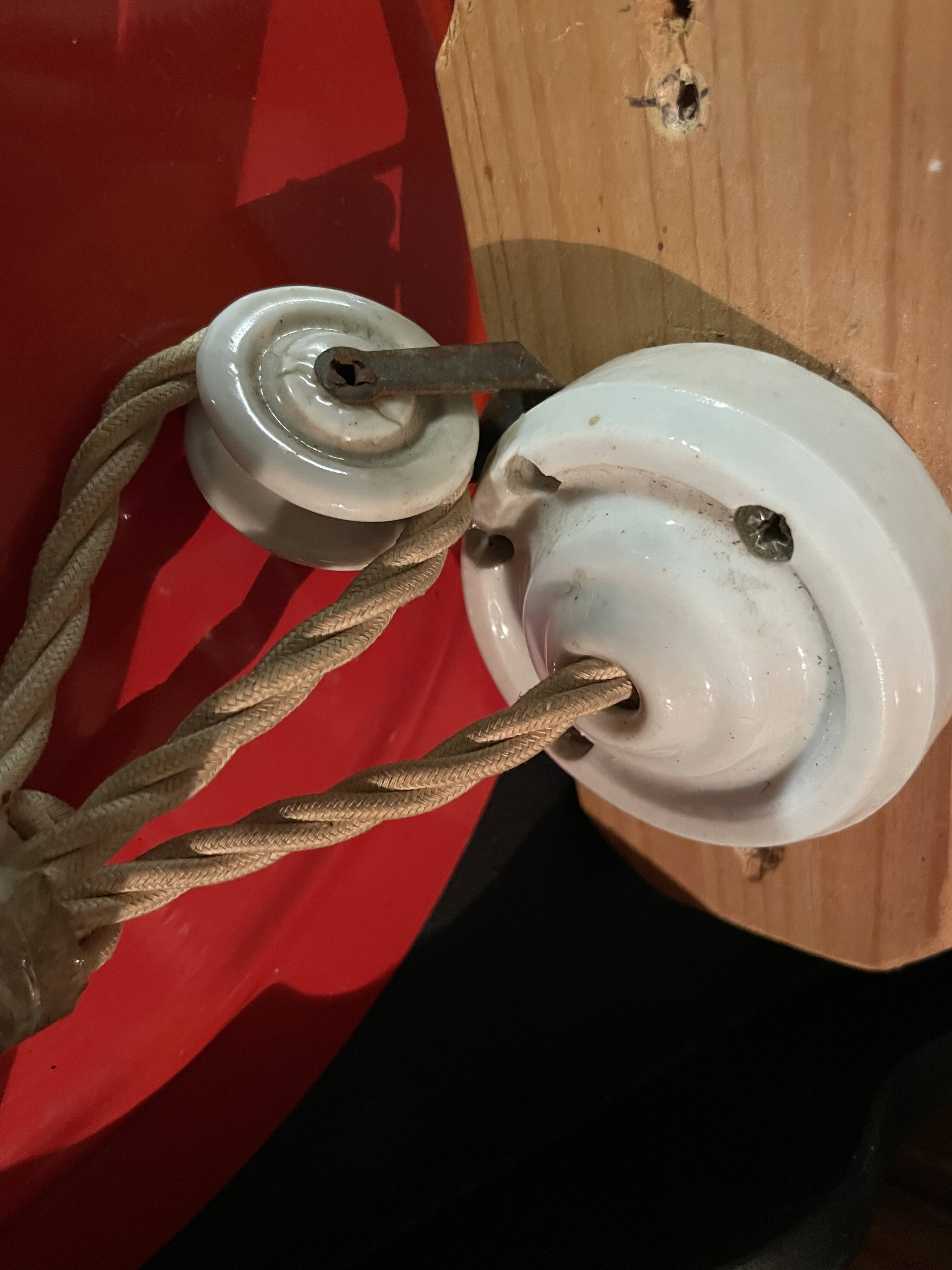 Suspension rises and falls 60s