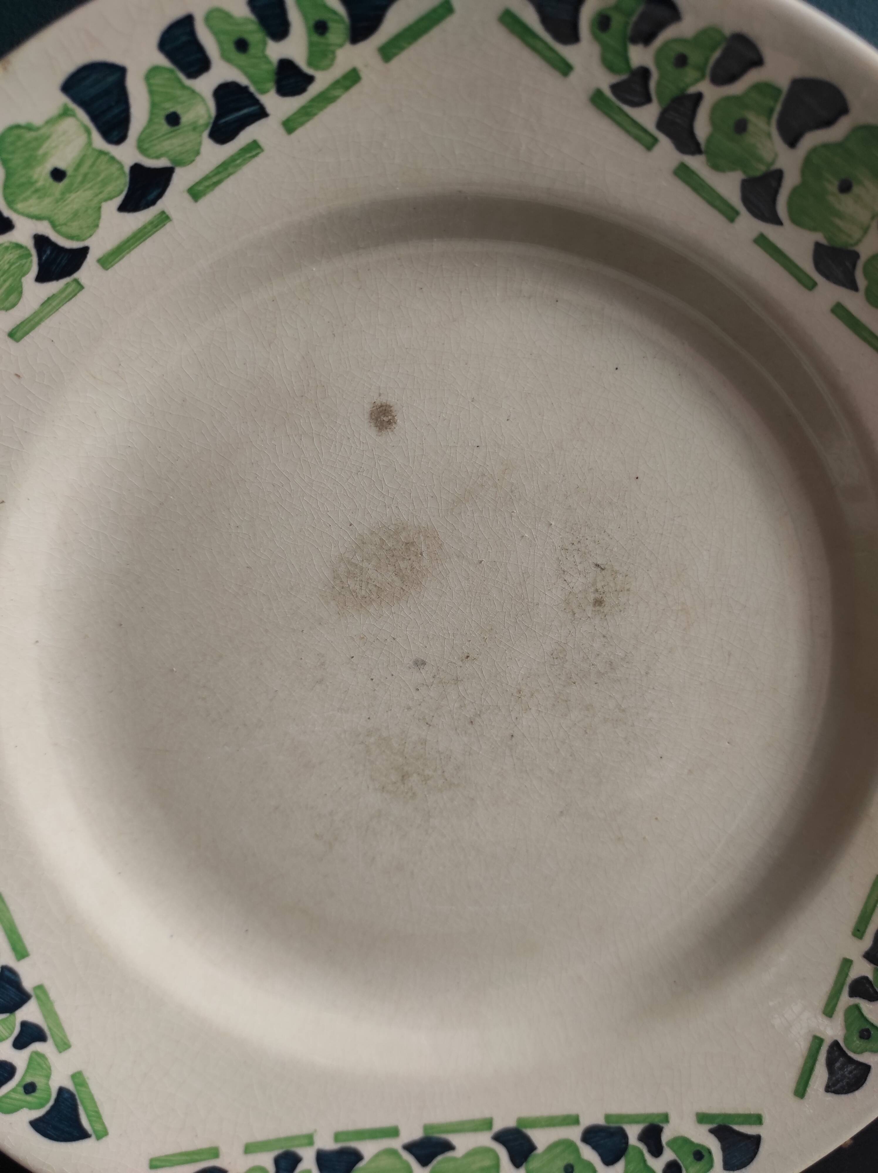 French vintage set of 4 plates, sauce boat and platter, from Longchamps, Cannes model