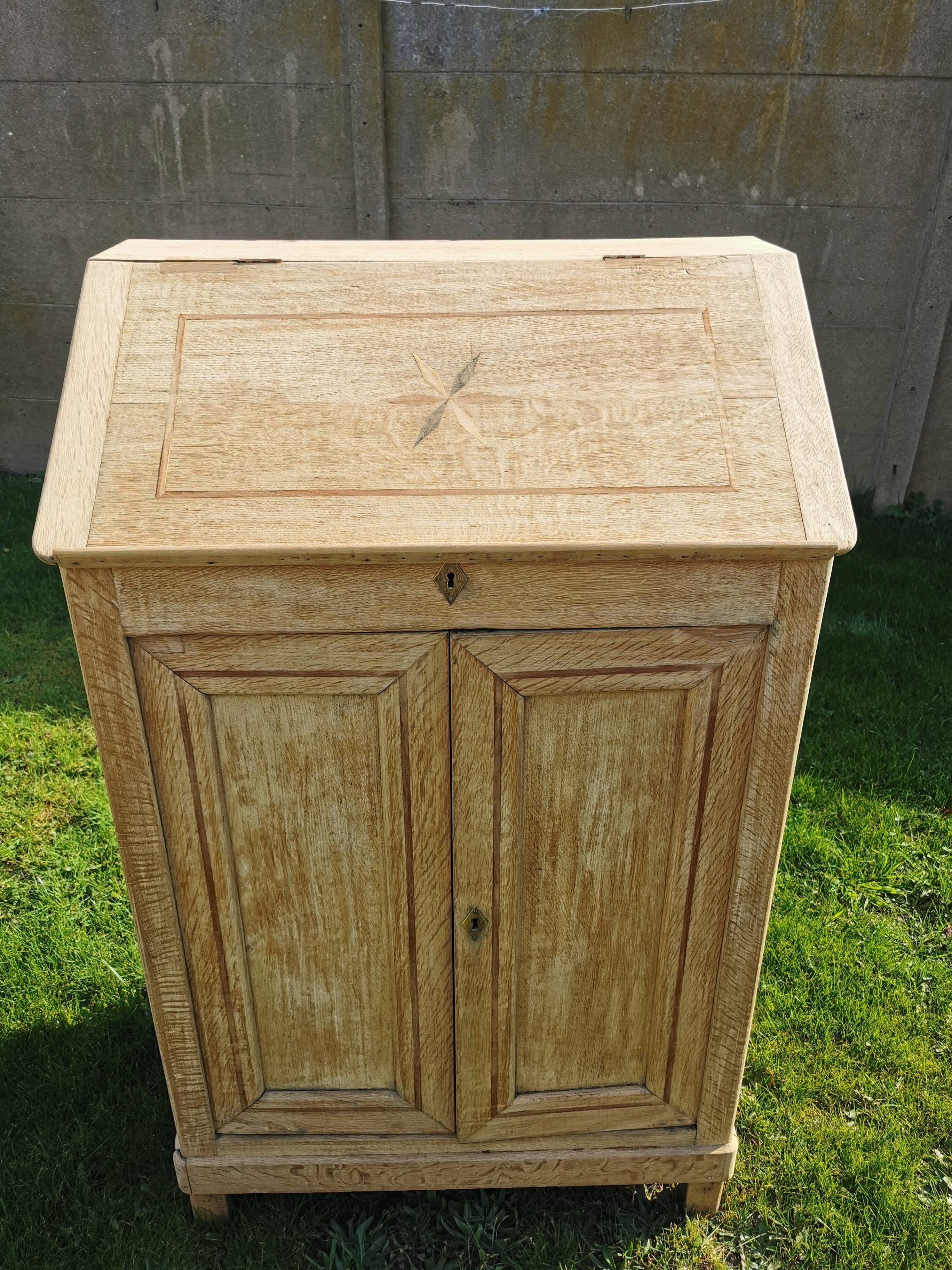 Writing furniture, craft furniture, solid oak, 19th century era