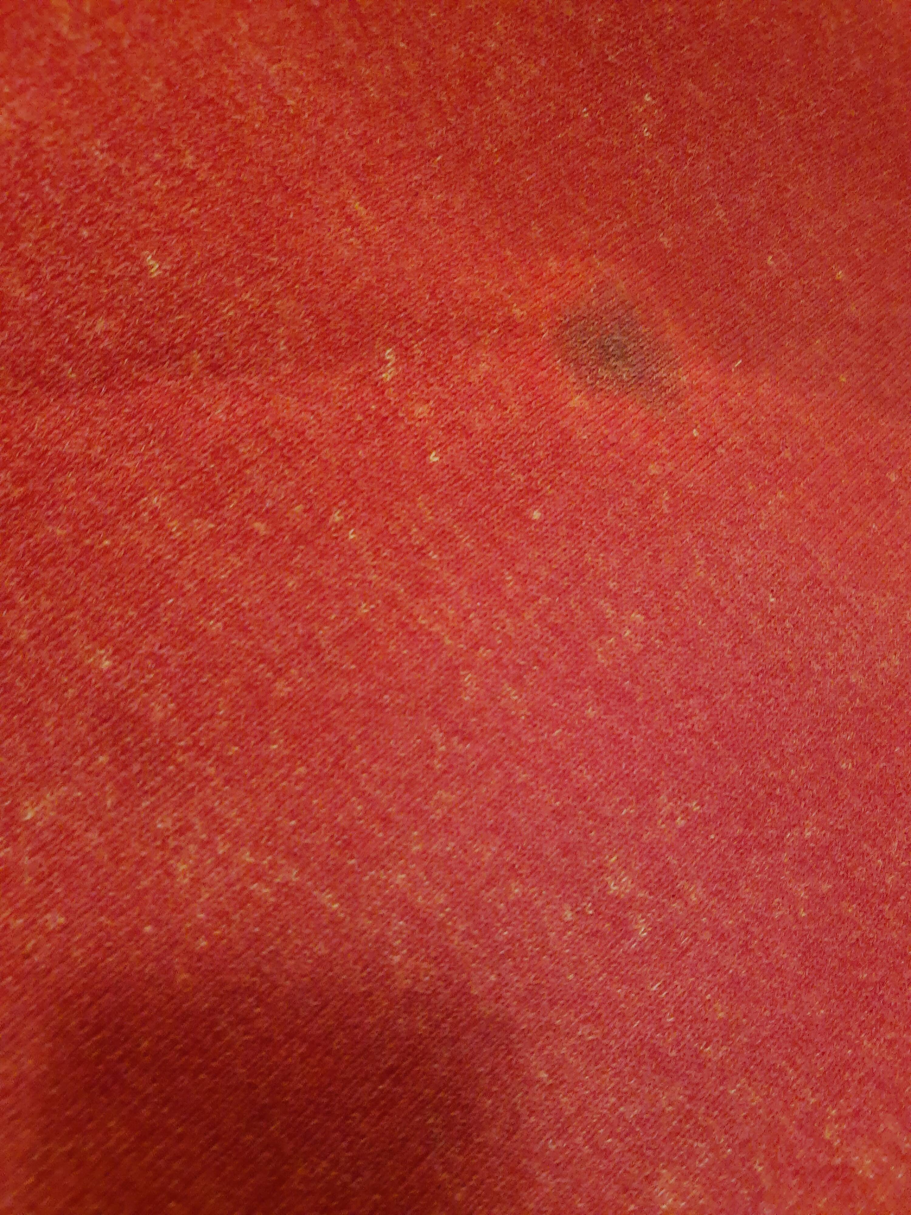 Round carpet in red moumoute style pelfran diameter 130cm vintage