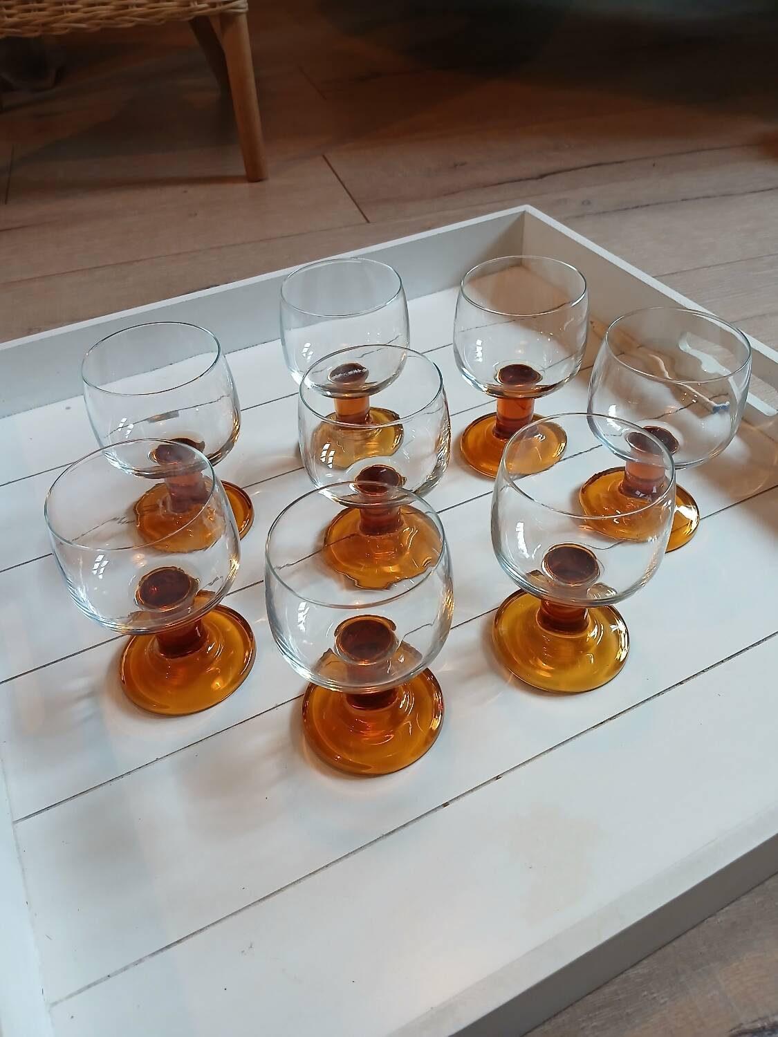 8 vintage wine/water stemmed glasses