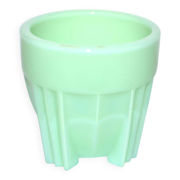 Coquetier à œuf – Gobelet art déco en opaline vert clair