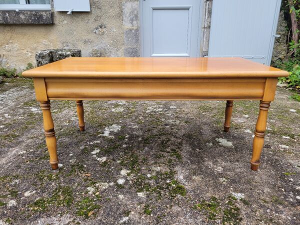 Table basse en merisier