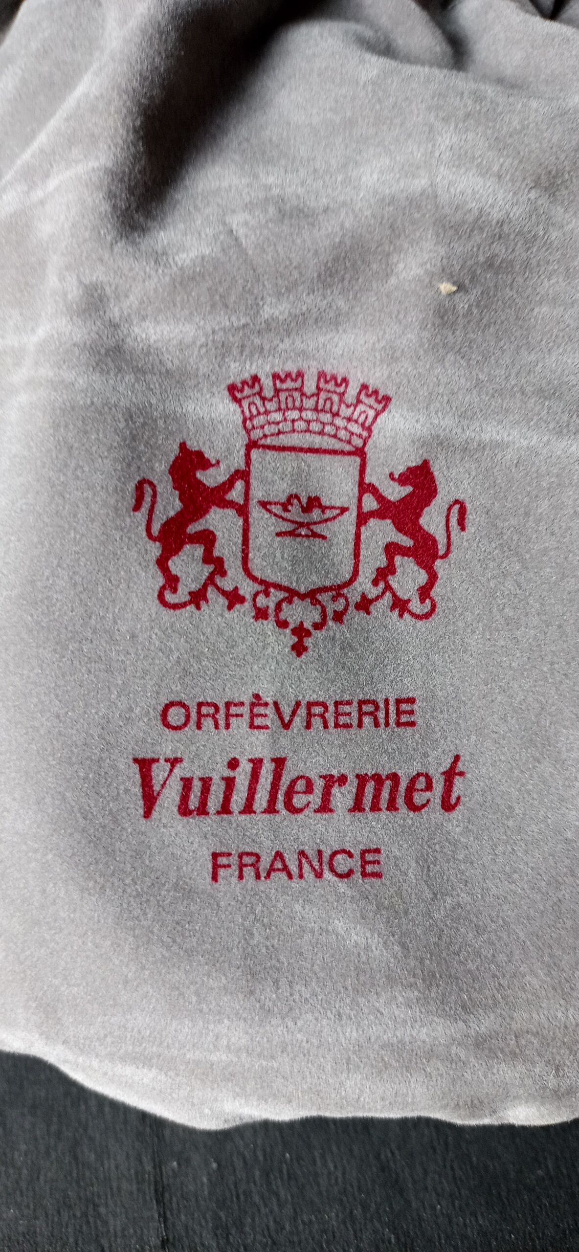 2 sweet displays, Orfevrerie Vuillermet