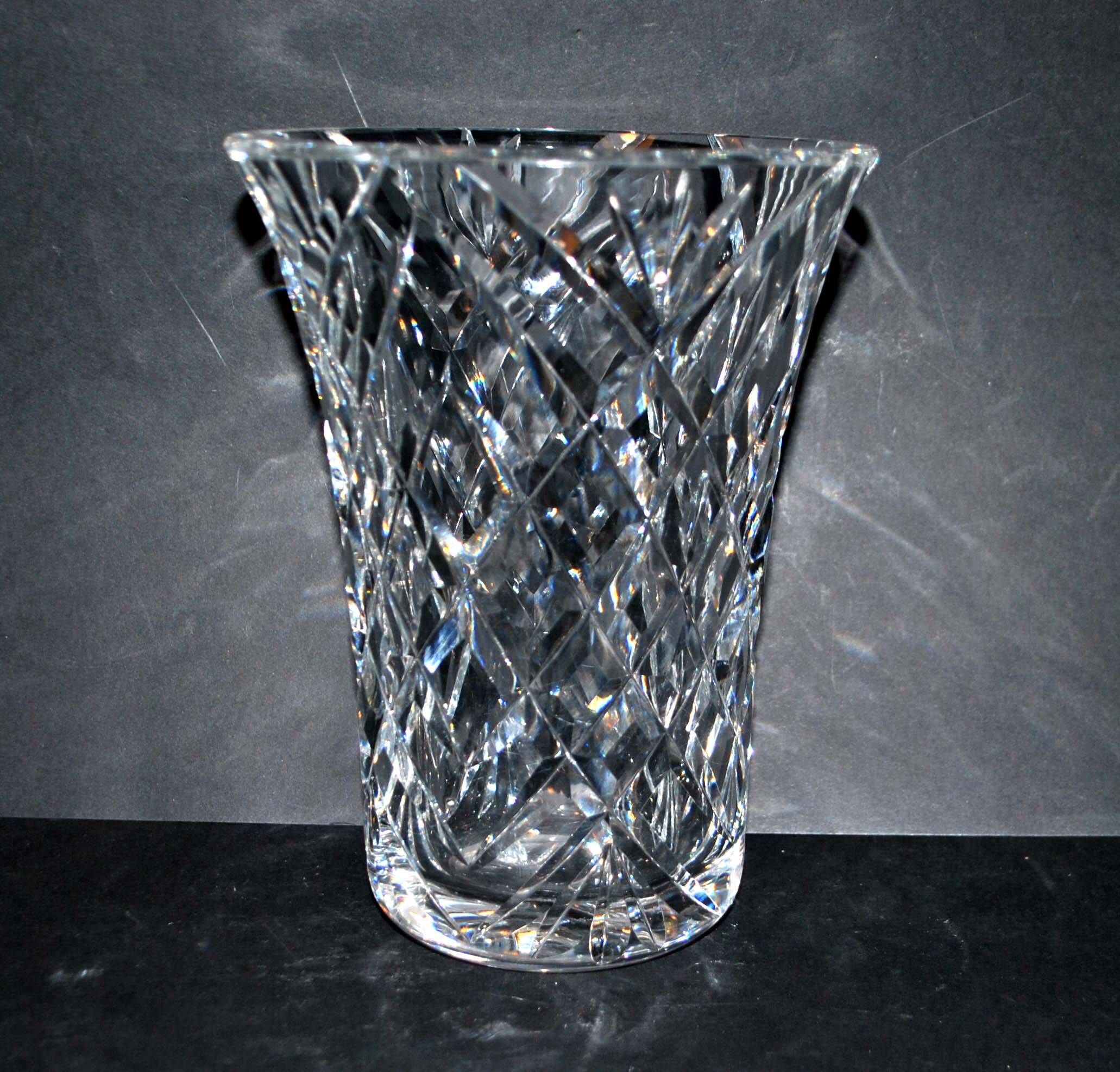 Vintage flared vase in cut crystal signed crystalworks crisgar 1950-1960