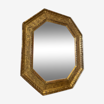 Octagonal mirror